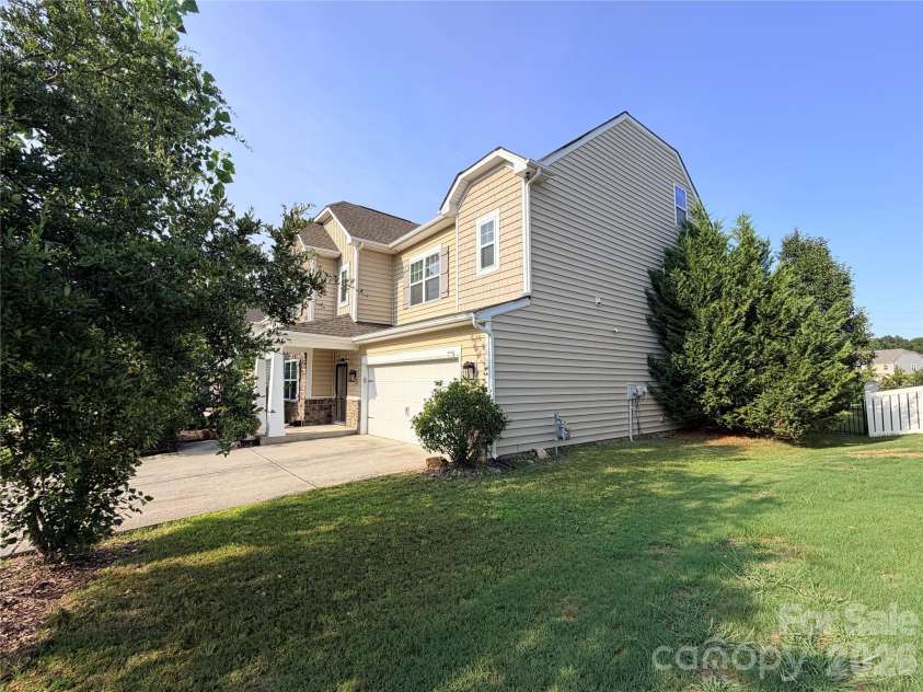 9281 Perseverance Drive, Harrisburg, NC 28075.  MLS# CAR4399173, YatesRealty ID 38250. 