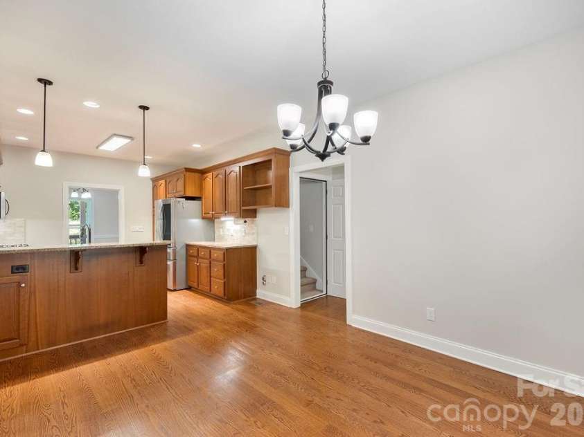 10846 Tyler Brook Lane, Mint Hill, NC 28227.  MLS# CAR4392416, YatesRealty ID 38253. Breakfast Area