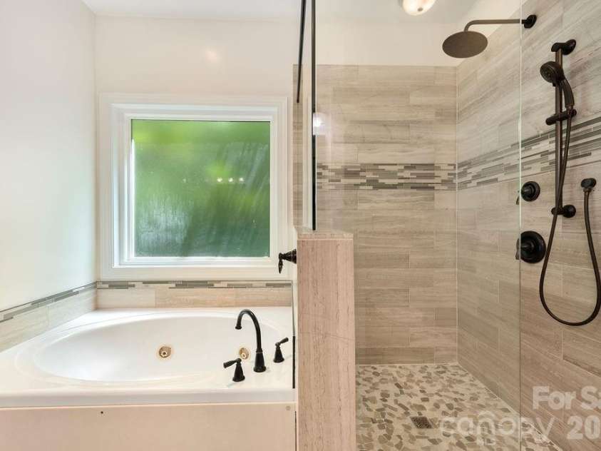 10846 Tyler Brook Lane, Mint Hill, NC 28227.  MLS# CAR4392416, YatesRealty ID 38253. Primary Bedroom