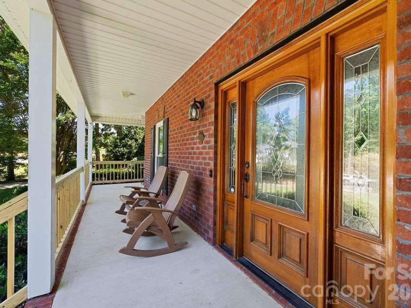 10846 Tyler Brook Lane, Mint Hill, NC 28227.  MLS# CAR4431342, YatesRealty ID 38253. 