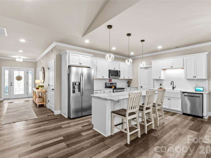 305 Absher Farm Loop, Statesville, NC 28625.  MLS# CAR4396326, YatesRealty ID 38255. 