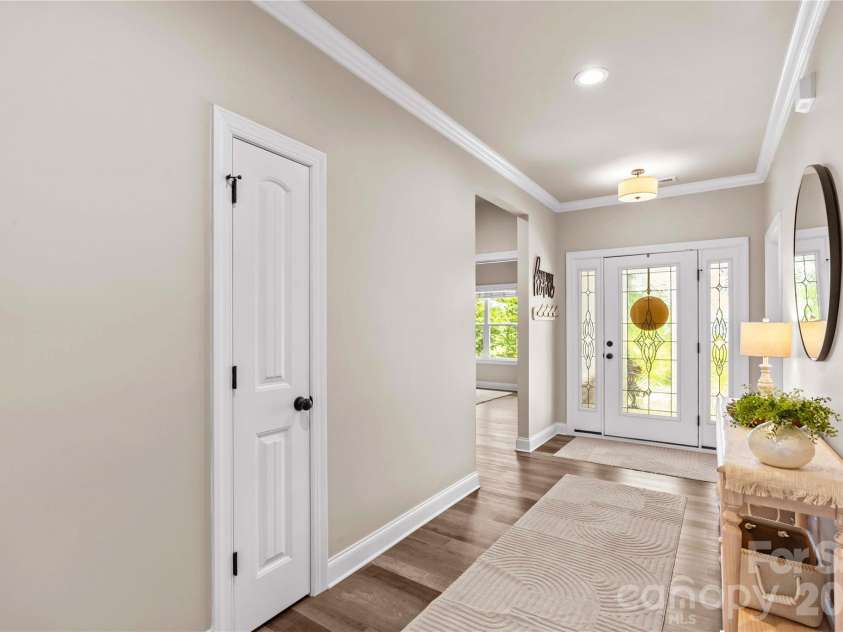 305 Absher Farm Loop, Statesville, NC 28625.  MLS# CAR4396326, YatesRealty ID 38255. 