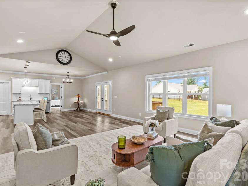 305 Absher Farm Loop, Statesville, NC 28625.  MLS# CAR4396326, YatesRealty ID 38255. 