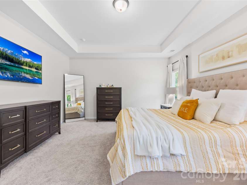 6230 Gala Lane, Charlotte, NC 28215.  MLS# CAR4393664, YatesRealty ID 38256. 