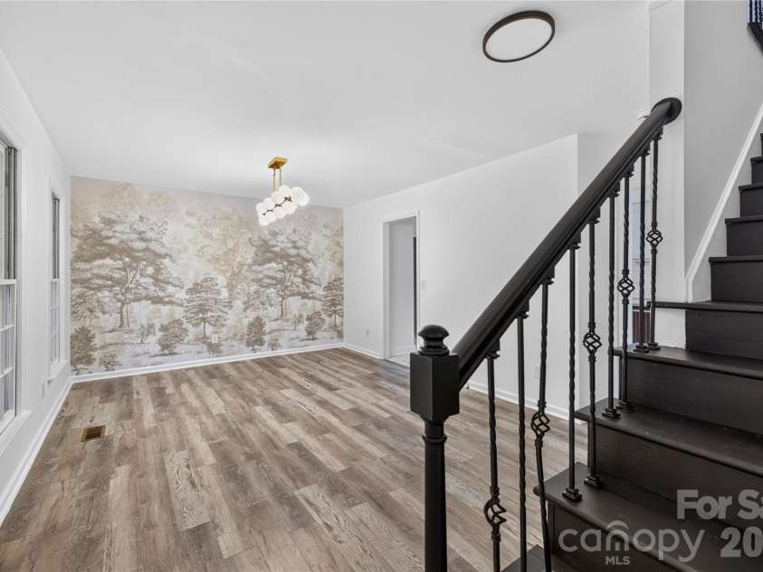 8055 Tifton Road, Charlotte, NC 28226.  MLS# CAR4403018, YatesRealty ID 38258. 