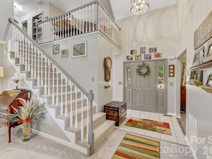 28 Secretariat Drive, Hendersonville, NC 28792.  MLS# CAR4404069, YatesRealty ID 38260. 