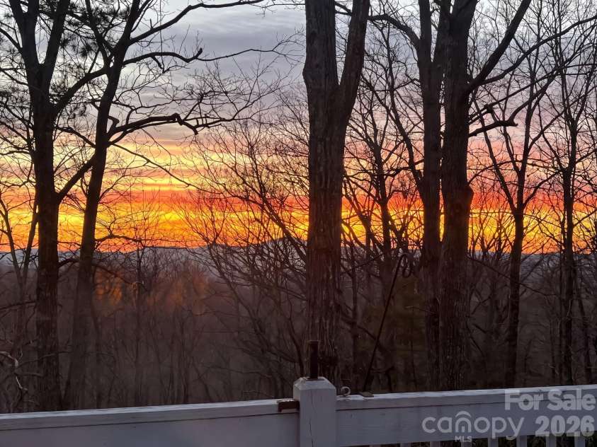 28 Secretariat Drive, Hendersonville, NC 28792.  MLS# CAR4404069, YatesRealty ID 38260. 