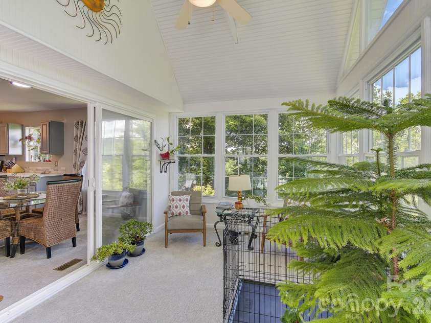 28 Secretariat Drive, Hendersonville, NC 28792.  MLS# CAR4404069, YatesRealty ID 38260. 