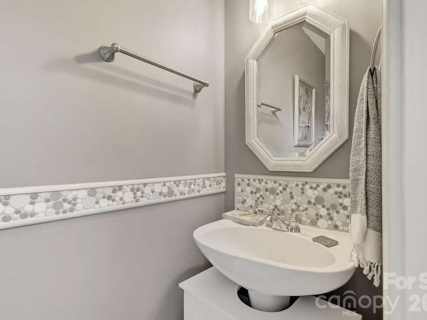 28 Secretariat Drive, Hendersonville, NC 28792.  MLS# CAR4404069, YatesRealty ID 38260. 