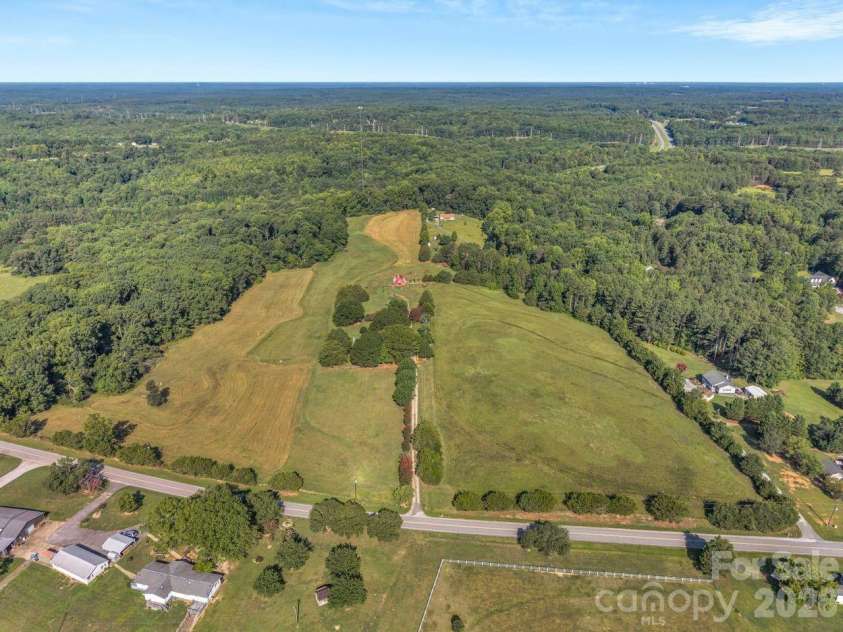 244 Chapman Road, Pacolet, SC 29372.  MLS# CAR4405573, YatesRealty ID 38261. 