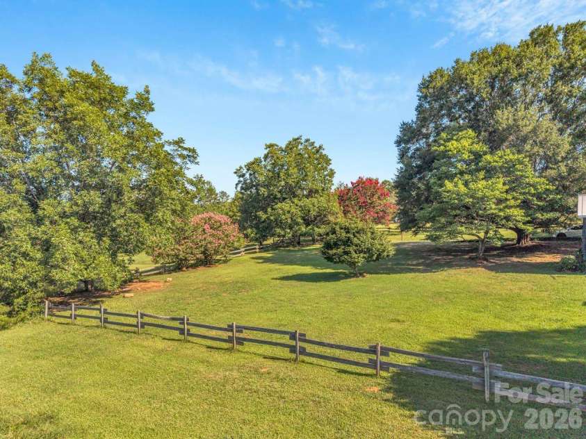 244 Chapman Road, Pacolet, SC 29372.  MLS# CAR4405573, YatesRealty ID 38261. 