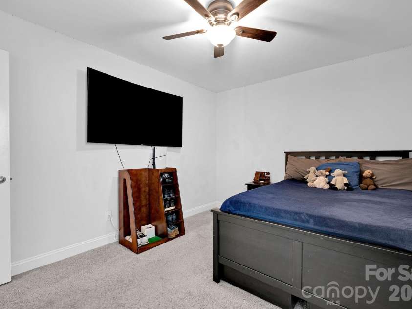 3556 County Down Avenue, Kannapolis, NC 28081.  MLS# CAR4360697, YatesRealty ID 38263. 