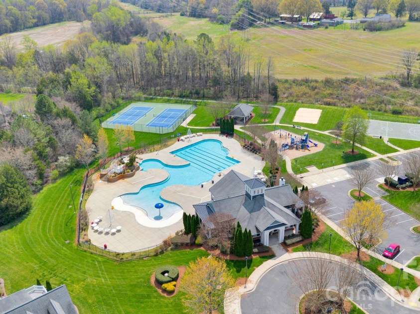 3556 County Down Avenue, Kannapolis, NC 28081.  MLS# CAR4360697, YatesRealty ID 38263. 