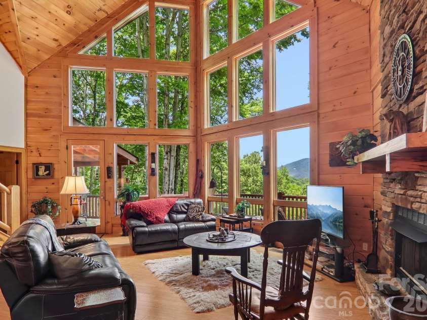157 Kanusati Trail, Maggie Valley, NC 28751.  MLS# CAR4400203, YatesRealty ID 38264. 