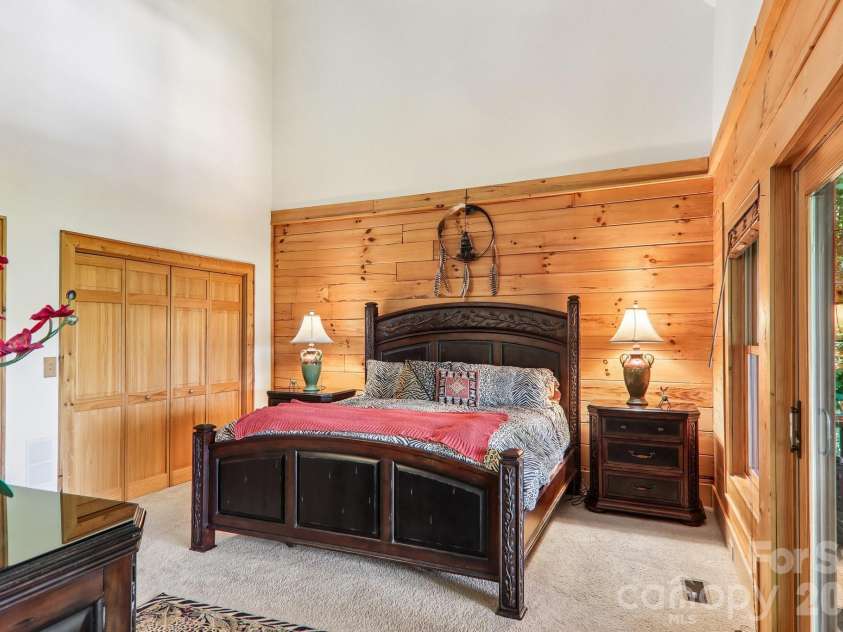 157 Kanusati Trail, Maggie Valley, NC 28751.  MLS# CAR4400203, YatesRealty ID 38264. 