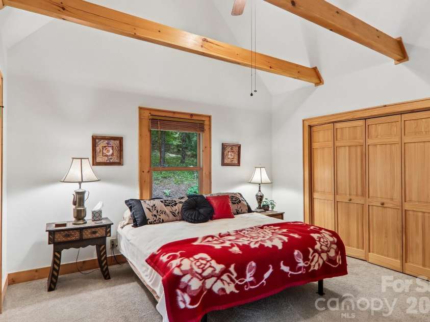 157 Kanusati Trail, Maggie Valley, NC 28751.  MLS# CAR4400203, YatesRealty ID 38264. 