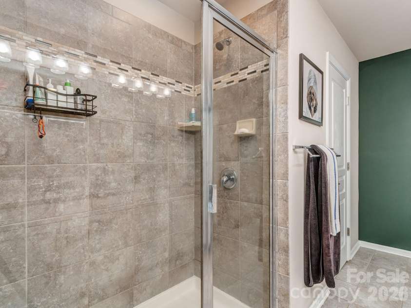 3831 Park South Station Boulevard, Charlotte, NC 28210.  MLS# CAR4398889, YatesRealty ID 38265. 