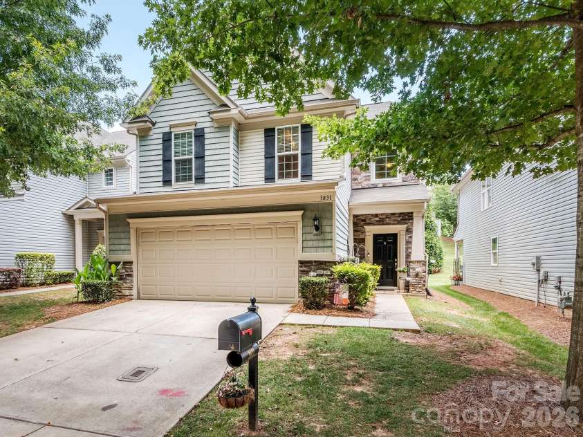 3831 Park South Station Boulevard, Charlotte, NC 28210.  MLS# CAR4398889, YatesRealty ID 38265. 