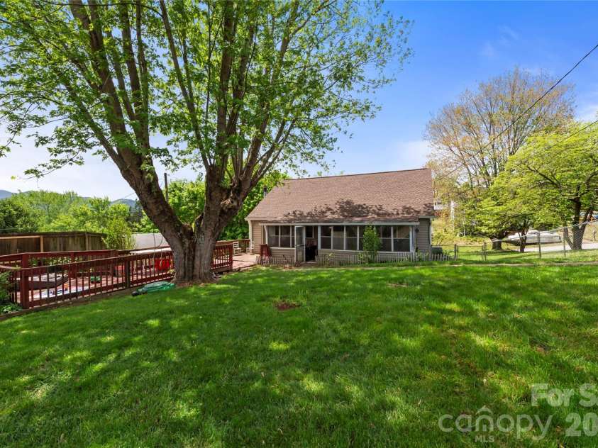 108 Patton Avenue, Canton, NC 28716.  MLS# CAR4400463, YatesRealty ID 38266. Back Yard
