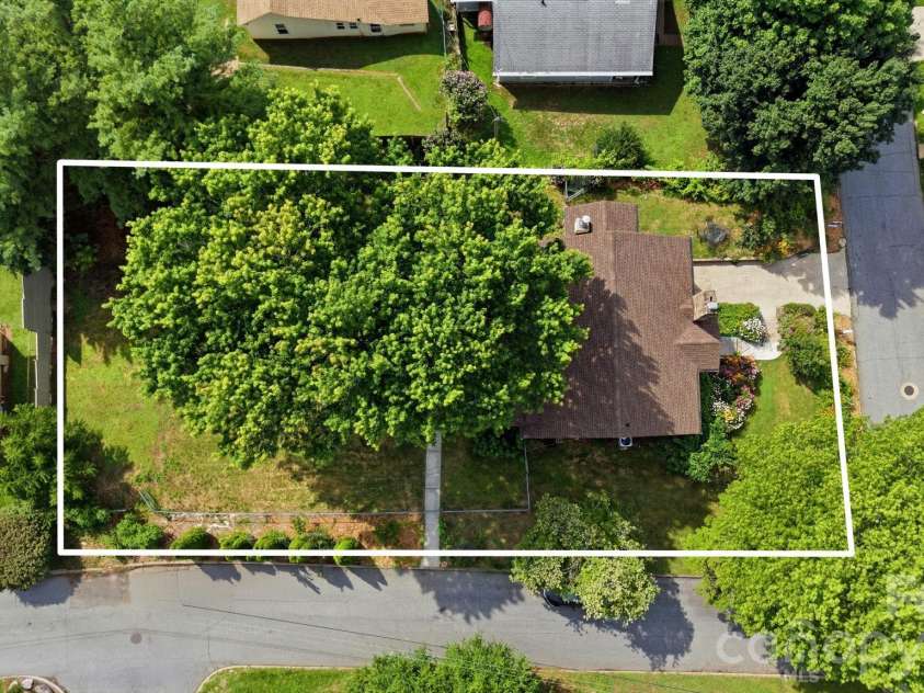108 Patton Avenue, Canton, NC 28716.  MLS# CAR4400463, YatesRealty ID 38266. Lot