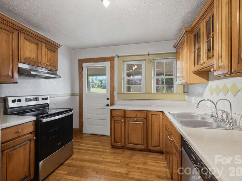 108 Patton Avenue, Canton, NC 28716.  MLS# CAR4400463, YatesRealty ID 38266. Upstairs Kitchen