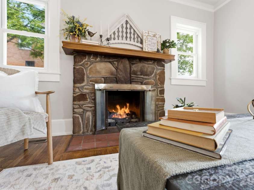 197 Academy Street, Canton, NC 28716.  MLS# CAR4403266, YatesRealty ID 38268. 