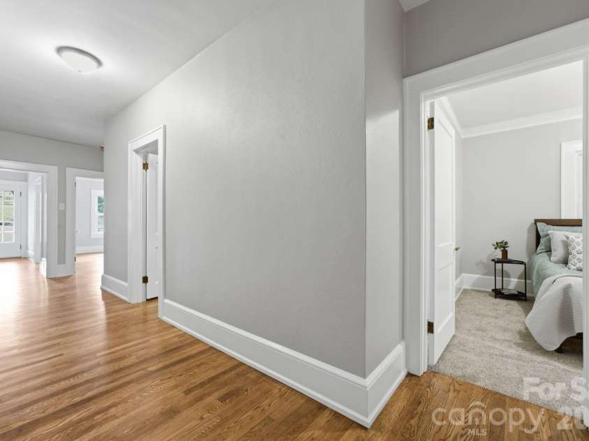 197 Academy Street, Canton, NC 28716.  MLS# CAR4403266, YatesRealty ID 38268. 