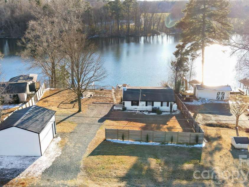 22246 Oakwood Road, Albemarle, NC 28001.  MLS# CAR4342062, YatesRealty ID 3827. 