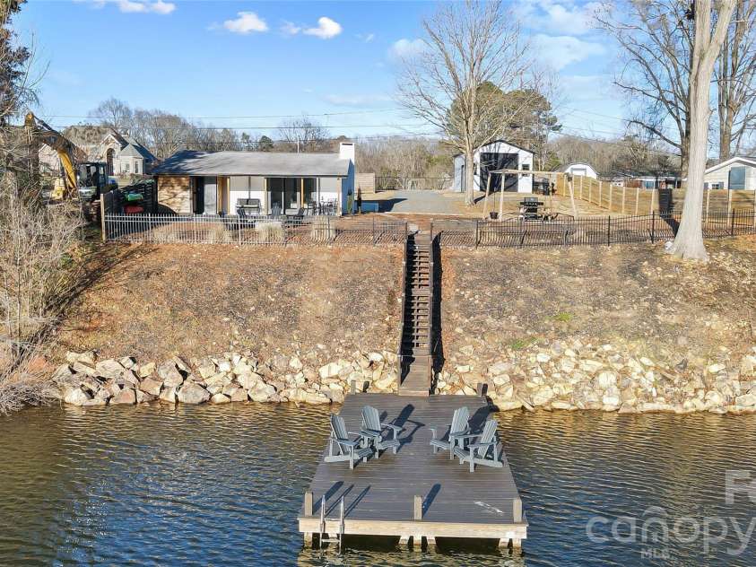 22246 Oakwood Road, Albemarle, NC 28001.  MLS# CAR4342062, YatesRealty ID 3827. 
