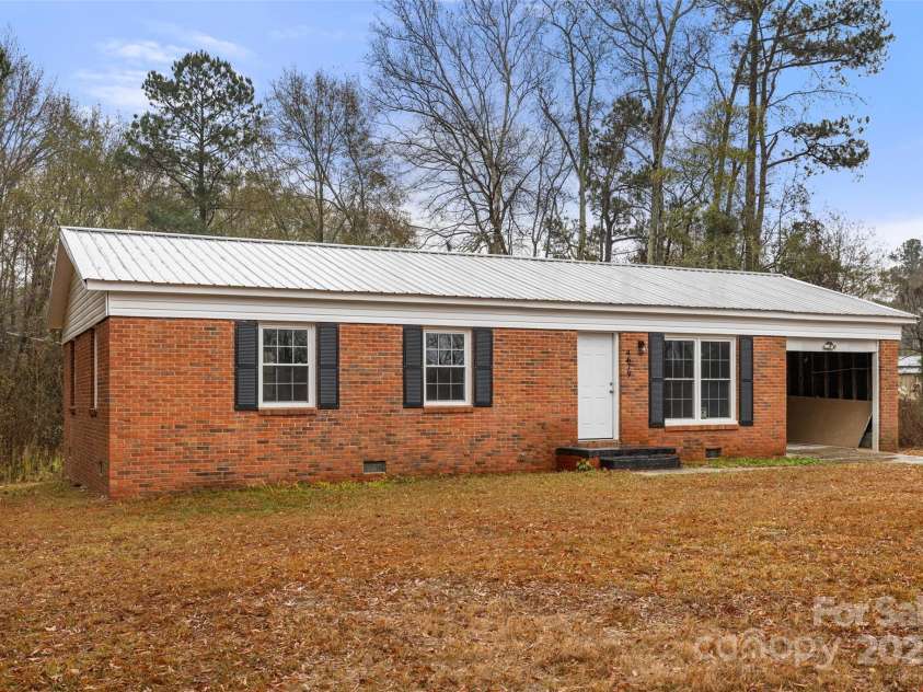 4679 Kickturn Road, Heath Springs, SC 29058.  MLS# CAR4327906, YatesRealty ID 3827. 