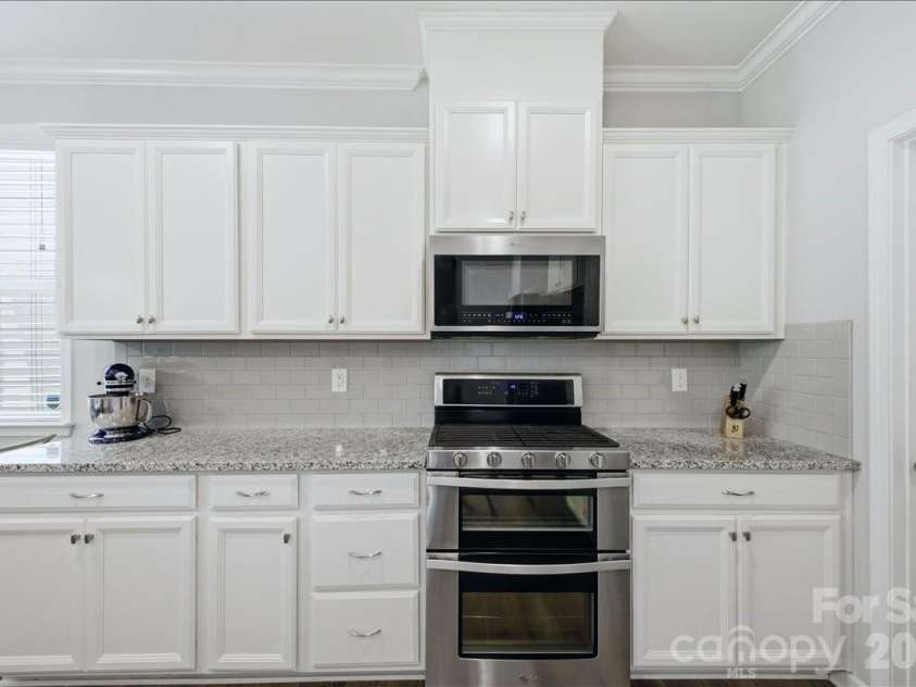 12628 Heath Grove Drive, Huntersville, NC 28078.  MLS# CAR4397306, YatesRealty ID 38271. 