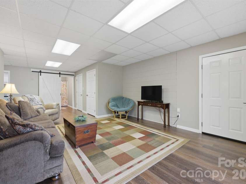 495 Windsor Drive, Taylorsville, NC 28681.  MLS# CAR4396399, YatesRealty ID 38272. 