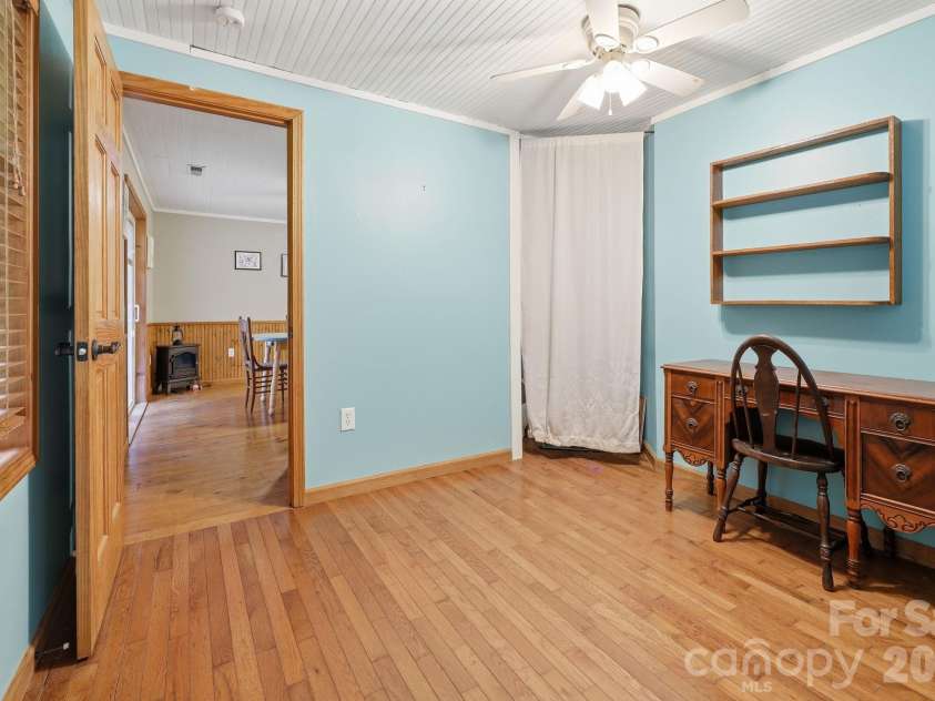 98 Secluded Cove, Waynesville, NC 28785.  MLS# CAR4401533, YatesRealty ID 38273. 