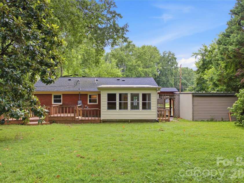 325 Grover Moore Place, Indian Trail, NC 28079.  MLS# CAR4397789, YatesRealty ID 38275. 