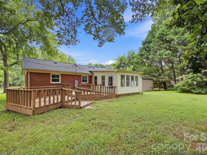 325 Grover Moore Place, Indian Trail, NC 28079.  MLS# CAR4397789, YatesRealty ID 38275. 