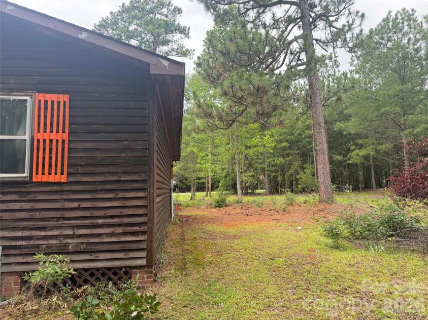 6846 Highway 341 Highway, Kershaw, SC 29067.  MLS# CAR4403348, YatesRealty ID 38279. 