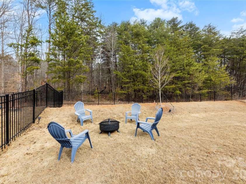 159 Calvin Creek Drive, Troutman, NC 28166.  MLS# CAR4349085, YatesRealty ID 3828. 