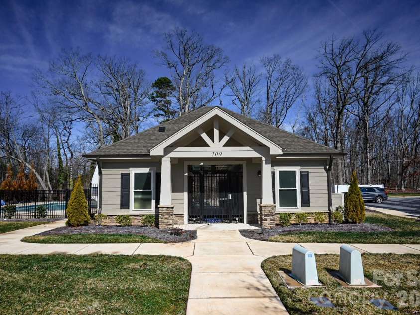 159 Calvin Creek Drive, Troutman, NC 28166.  MLS# CAR4349085, YatesRealty ID 3828. Community Pool