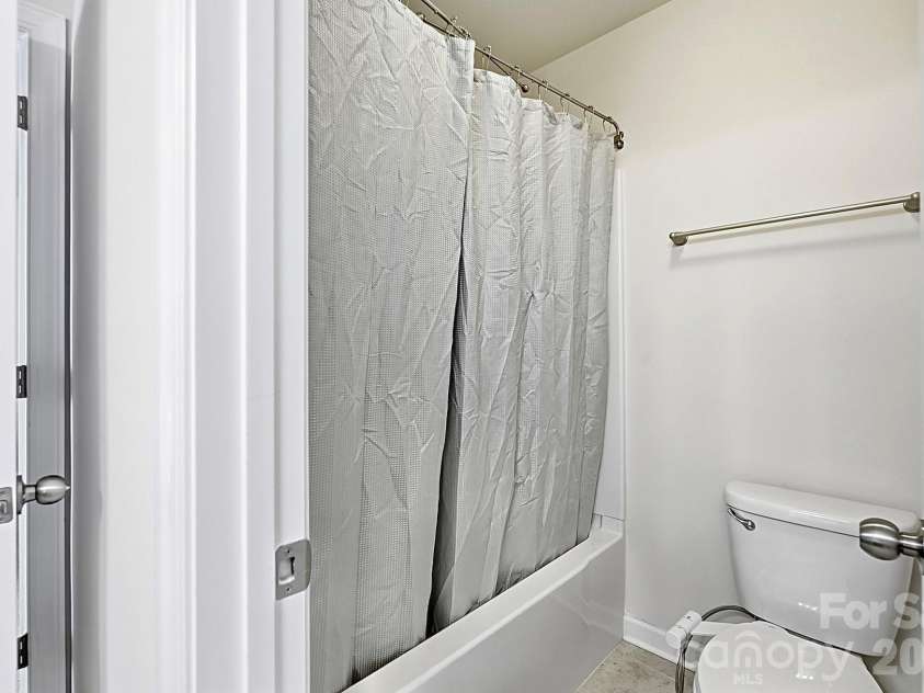 2017 Topaz Plaza, Davidson, NC 28036.  MLS# CAR4404938, YatesRealty ID 38280. Second Primary - Watercloset