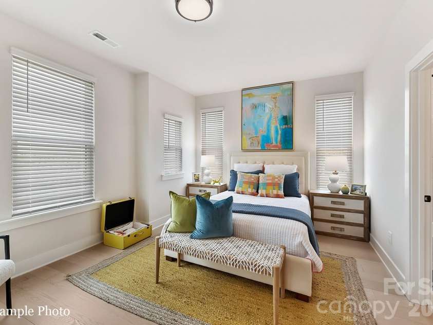 3014 Khan Park Drive, Charlotte, NC 28206.  MLS# CAR4346085, YatesRealty ID 38285. 