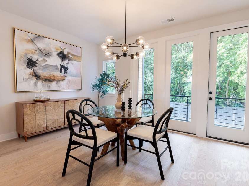 3014 Khan Park Drive, Charlotte, NC 28206.  MLS# CAR4346085, YatesRealty ID 38285. 