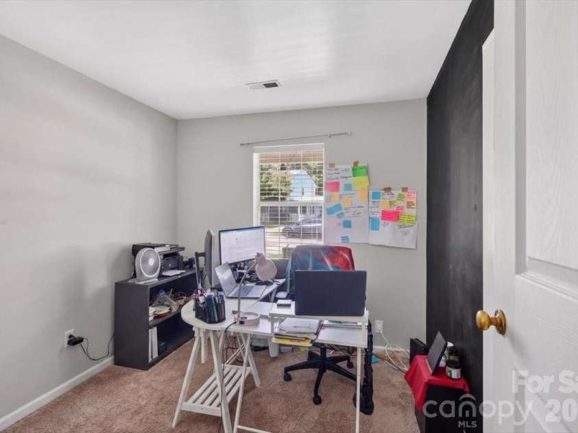 1630 Pamela Lorraine Drive, Charlotte, NC 28213.  MLS# CAR4401866, YatesRealty ID 38288. 