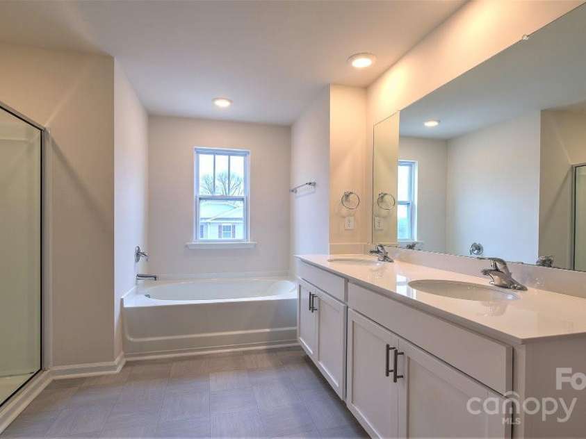 188 Shorthorn Road, Fletcher, NC 28732.  MLS# CAR4242369, YatesRealty ID 3829. Photos are representative