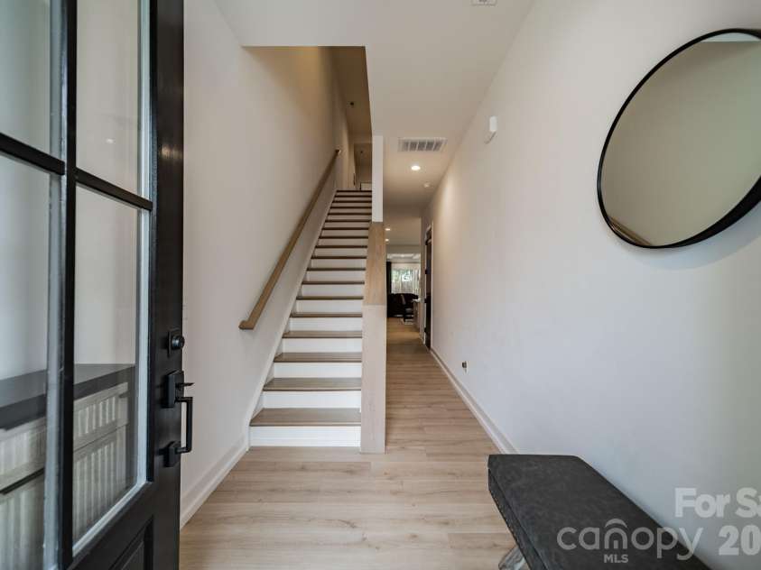 608 Ambassador Street, Charlotte, NC 28208.  MLS# CAR4342257, YatesRealty ID 3829. Foyer