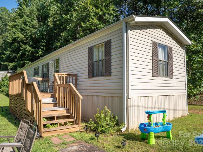 LOT 1 & LOT 2 Elijah Circle, Columbus, NC 28722.  MLS# CAR4302700, YatesRealty ID 3829. 