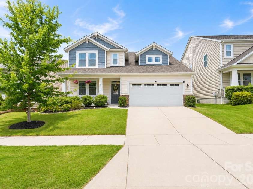 16033 Fieldstone Trace, Charlotte, NC 28278.  MLS# CAR4389592, YatesRealty ID 38292. 