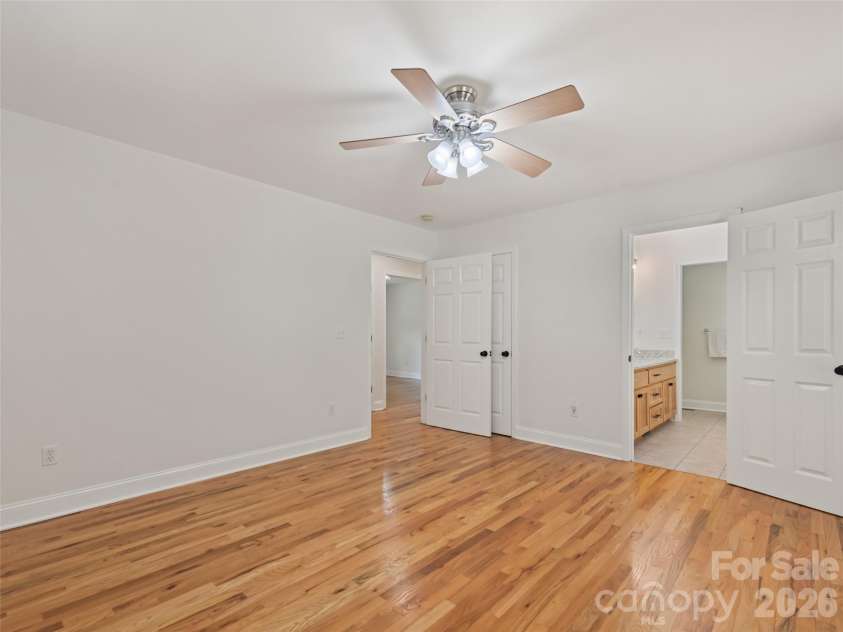 4 Leisure Wood Drive, Canton, NC 28716.  MLS# CAR4400086, YatesRealty ID 38293. 