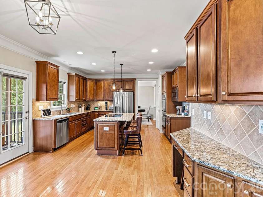 2576 Shanklin Lane, Denver, NC 28037.  MLS# CAR4287690, YatesRealty ID 3830. Breakfast Area/Kitchen View 