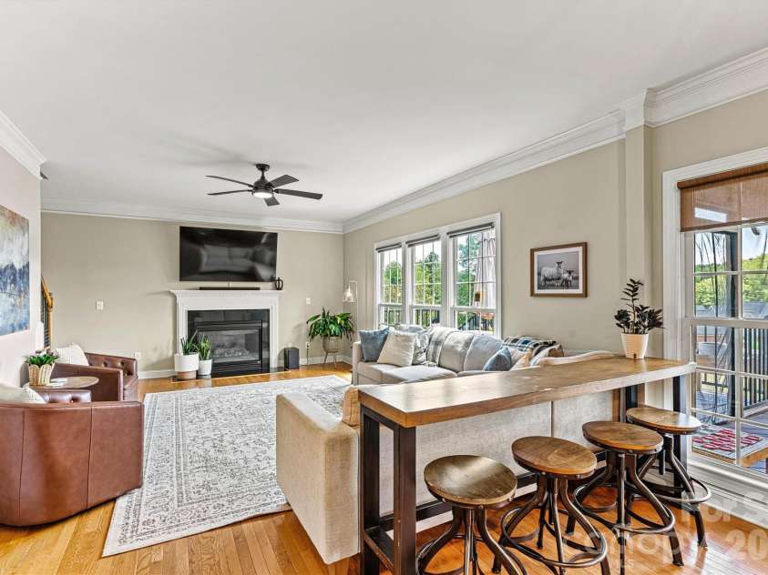 2576 Shanklin Lane, Denver, NC 28037.  MLS# CAR4287690, YatesRealty ID 3830. Open Concept Den with Screened Porch View 