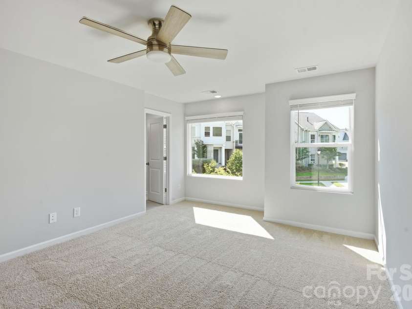 1450 Winding Stream Road, Charlotte, NC 28206.  MLS# CAR4399168, YatesRealty ID 38301. 